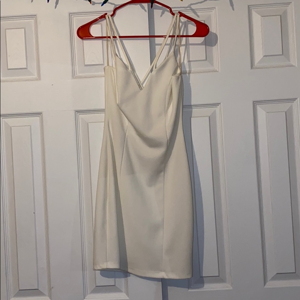 White cross back dress